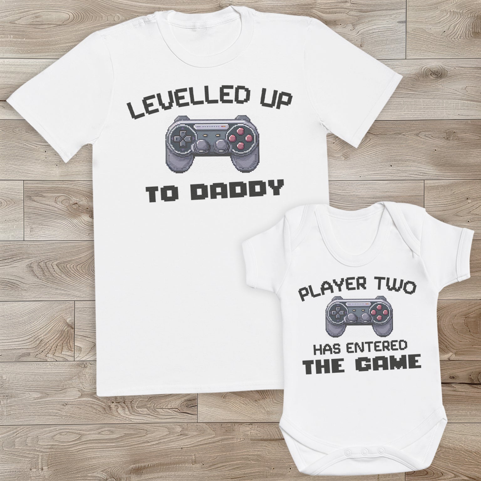 Player Two Has Entered The Game & Levelled To Daddy - Baby / Kids T-Shirt & Men's T-Shirt - (Sold Separately)