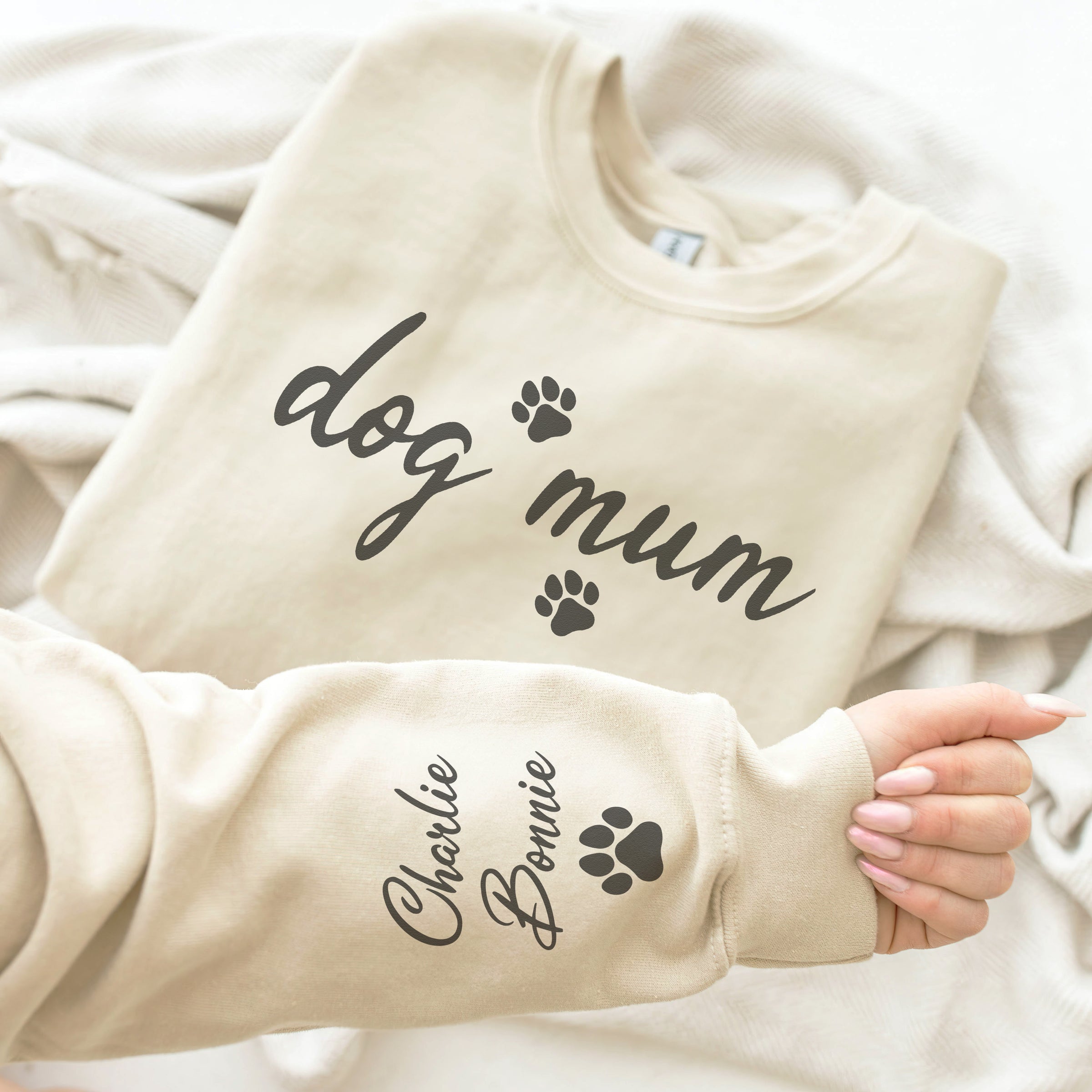 PERSONALISED Dog Mum & Dog Names - All Styles - Mum Sweater & Hoodie